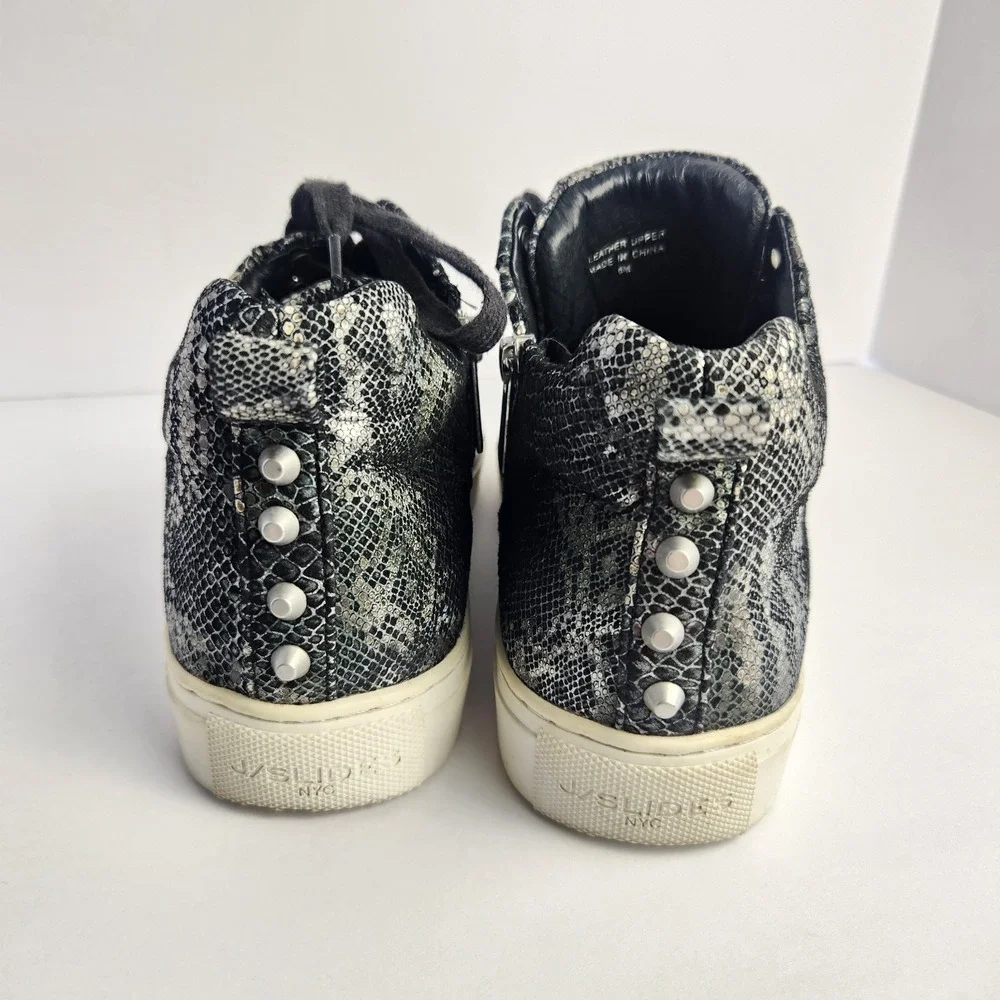 J/Slides Women's Snakeskin Print Lace-up Comfy Ankle Sneakers Black/Gray Size 6M